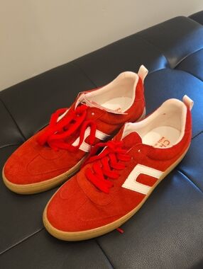 NEW Womens Cruza Red Suede Casual Sneakers with White Accent